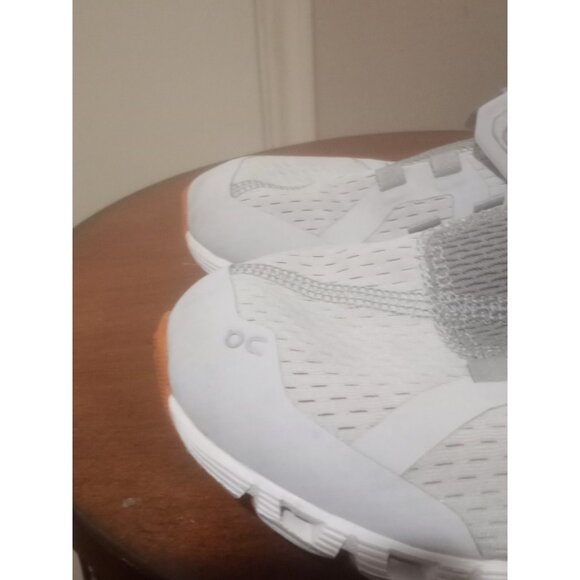 Size 7 On Cloud Glacier/White Women’s 19.99194 Athletic Shoes - Picture 9 of 14